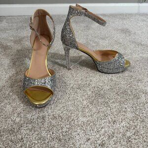 NWOT Super Sparkly Silver Stilettos Size 9.5